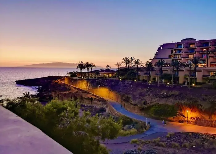 Kristine Nicole Club Paraiso Seaview アパート プラヤ・パライソ