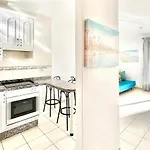 Kristine Nicole Club Paraiso Seaview Apartment *