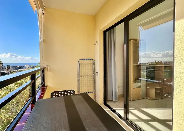 Kristine Nicole Club Paraiso Seaview Apartment *